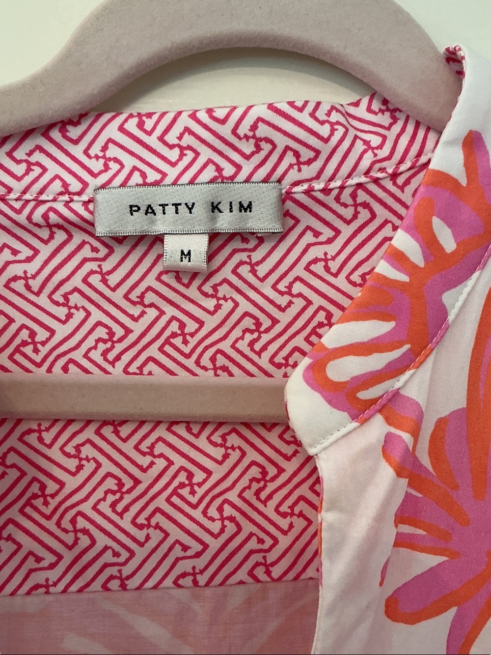 PATTY KIM White Top with Pink and Orange Fun Print Size Medium - Picture 2 of 5